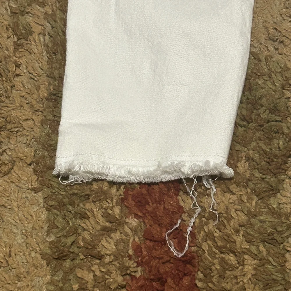 VIP JEANS - Picture 3 of 7